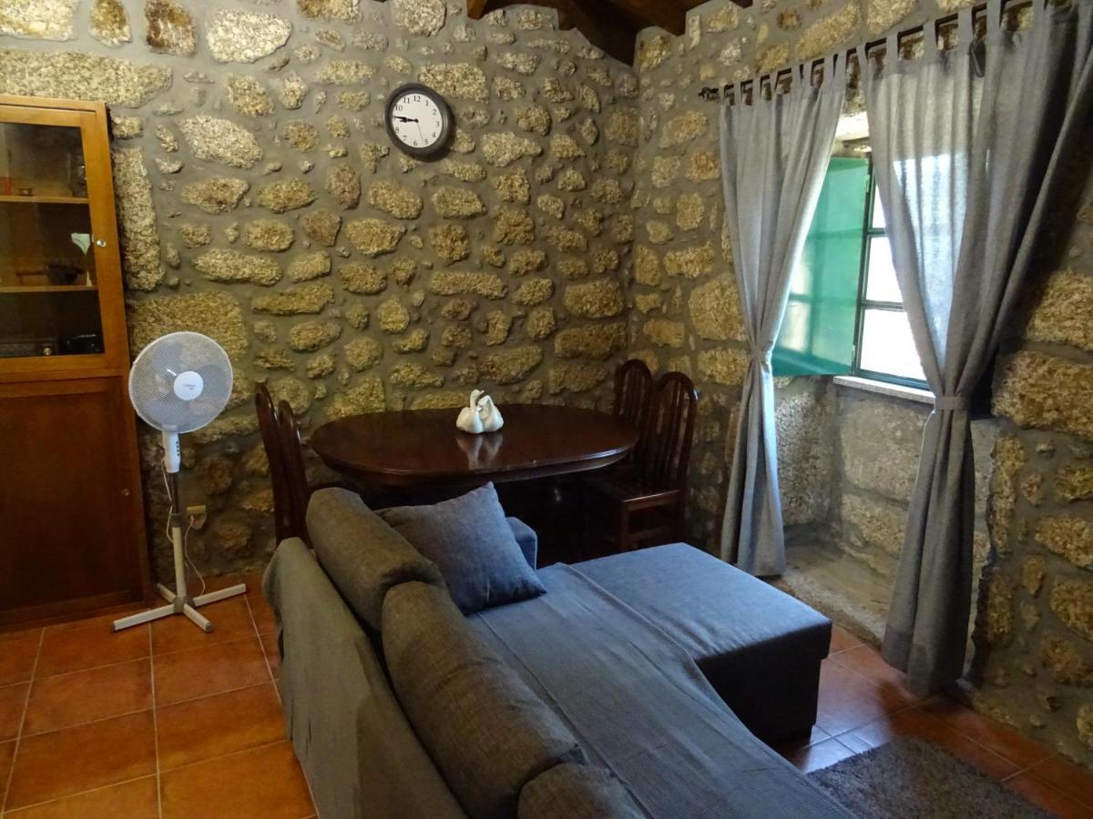 Refugio Rural No Geres - Casa Araujo De Sousa Терраш-ди-Бору Экстерьер фото