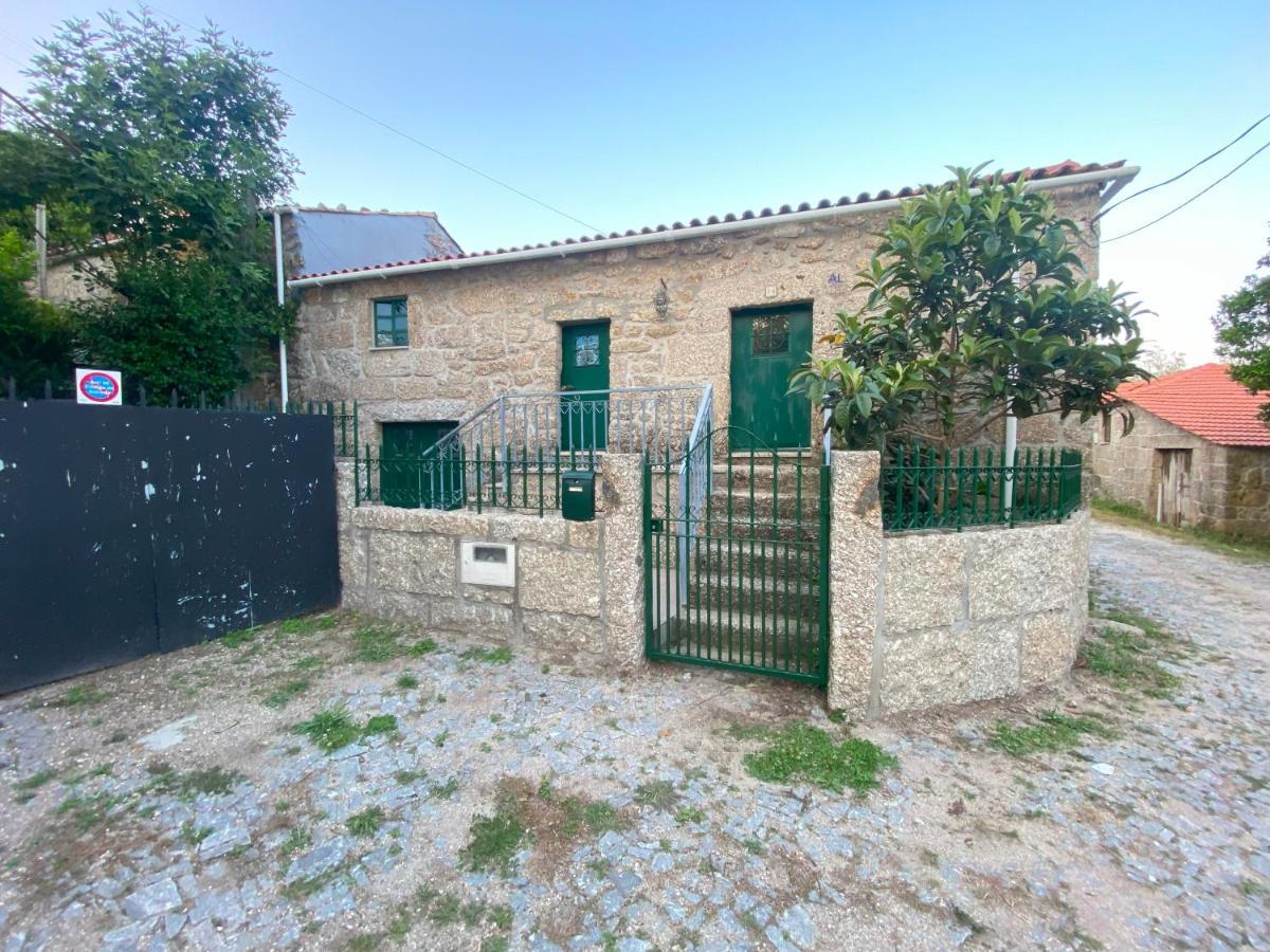 Refugio Rural No Geres - Casa Araujo De Sousa Терраш-ди-Бору Экстерьер фото