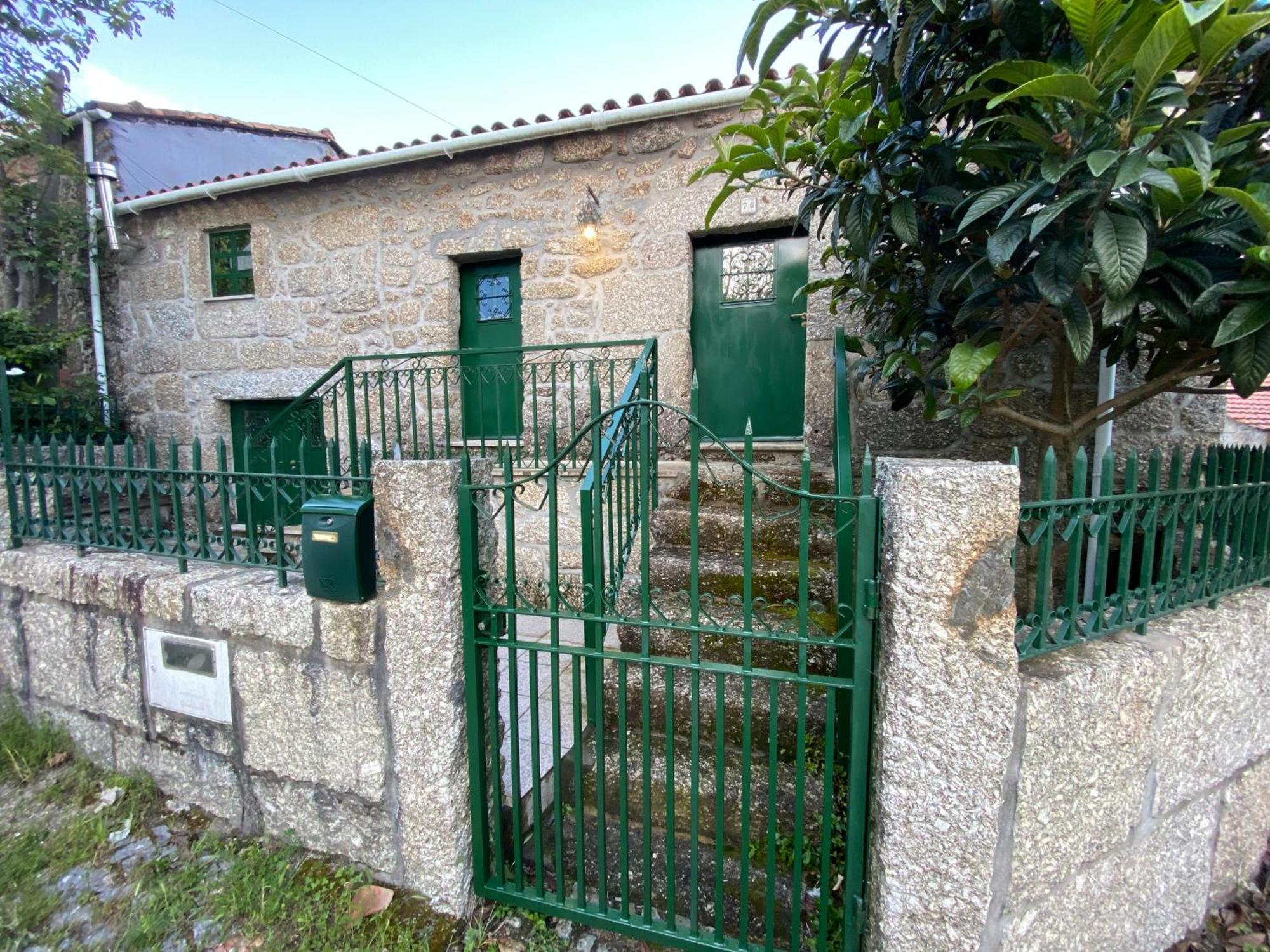 Refugio Rural No Geres - Casa Araujo De Sousa Терраш-ди-Бору Экстерьер фото